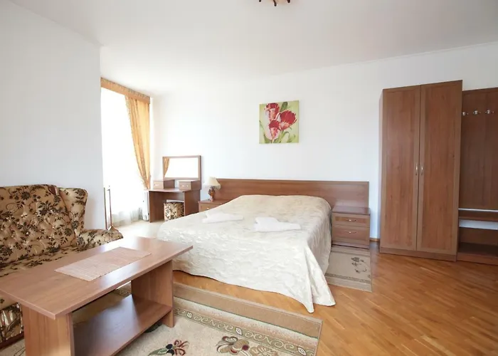 в центрі трускавця Affittacamere 3*