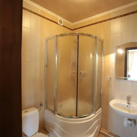 Pensjonat в центрі трускавця 3*
