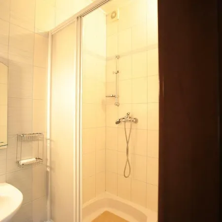 в центрі трускавця Pensjonat 3*